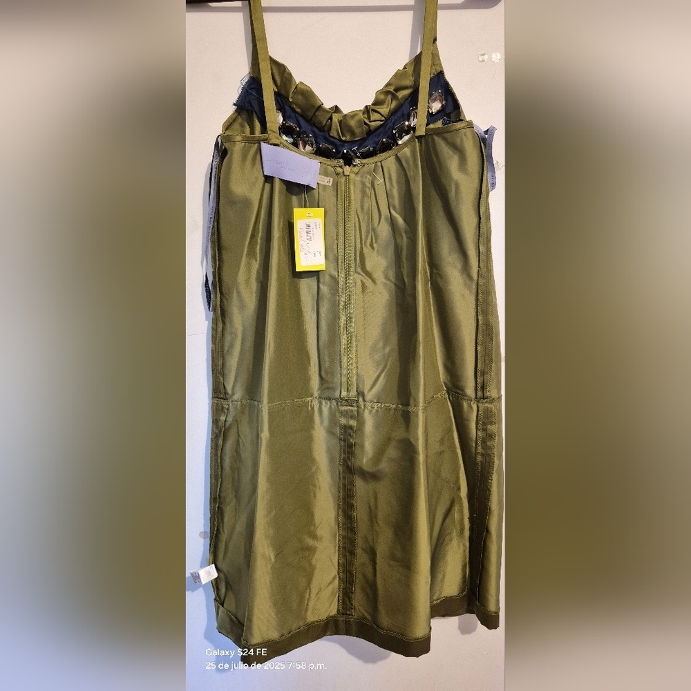 Vera Wang Olive Green Dress with Black Accents - Picture 9 of 9